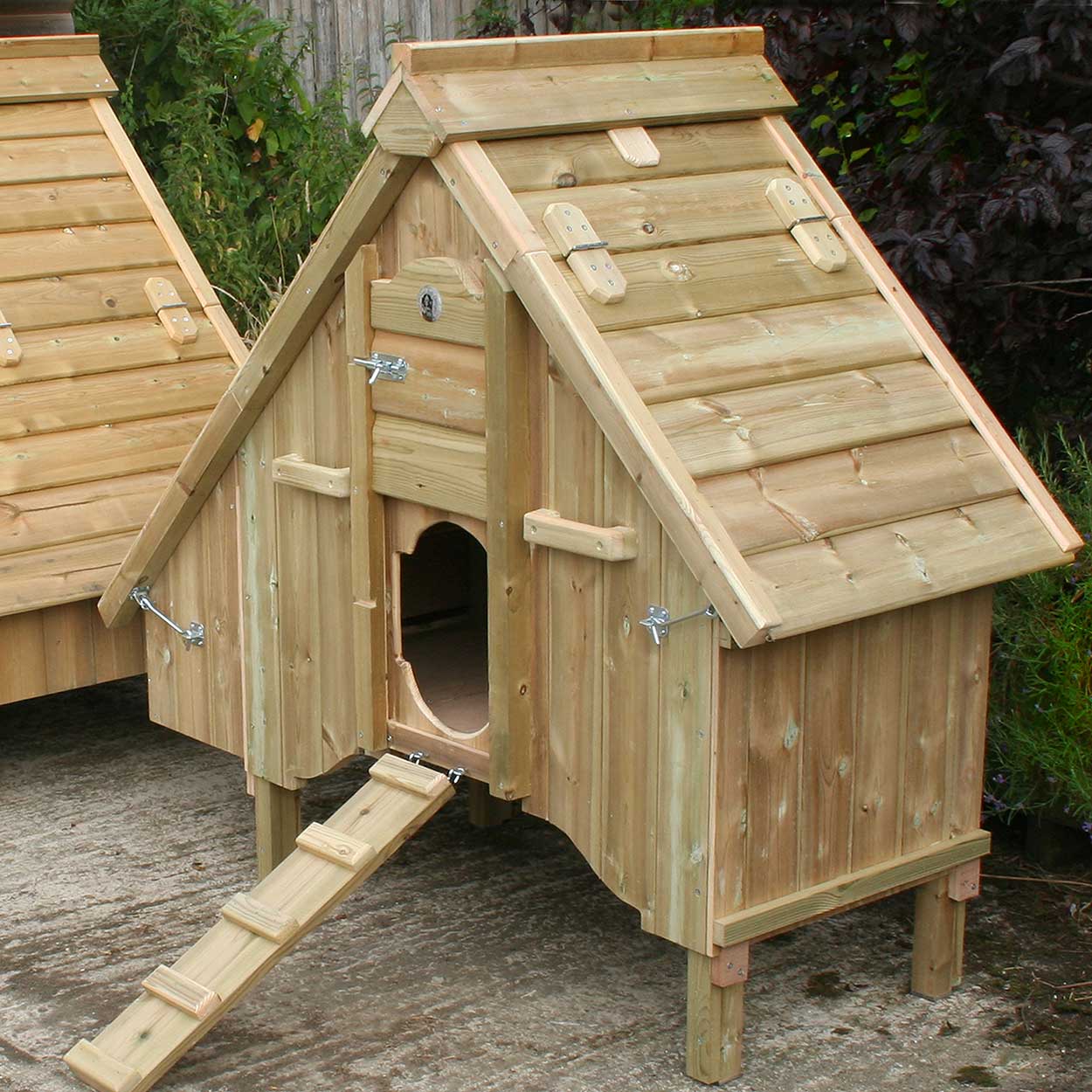 2 Nest Chicken Coop | Granddad Rob Designs – Granddad Rob Designs LTD