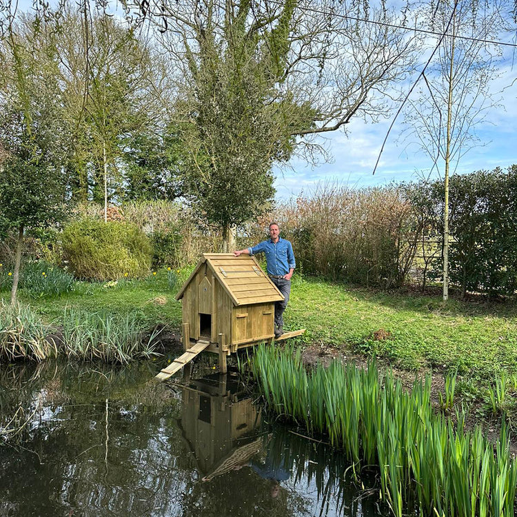 Goose & Duck Houses | 40 Years experience | Granddad Rob Designs ...